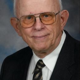 Photo of Paul Malcolm Loosemore, obituary