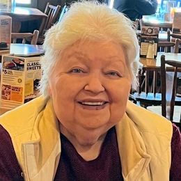 Photo of Joyce Calvery Barnes, obituary