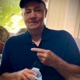 Photo of Stanley J Lynn, obituary in Colombier