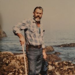 Photo of Daniel Edwin Rich, obituary