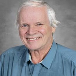 Photo of Gilles Teasdale, obituary