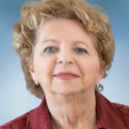 Photo of Jeannine Pinault, obituary in Rimouski