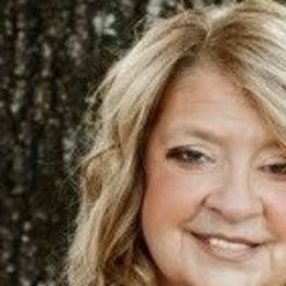 Photo of Jeri Elizabeth Carter, obituary in Dunham