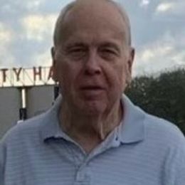 Photo of Thirston "Wayne" McCombs, obituary