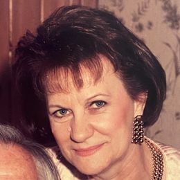 Photo of Louise GUINDON (née DESLONGCHAMPS), obituary in Saint-Jérôme
