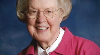 Loraine Cox