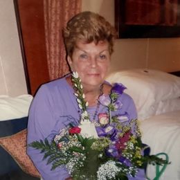 Photo of Joan Lynch Arckey, obituary