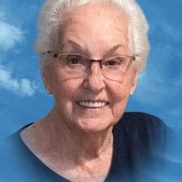 Photo of Marcelle Collette-Lamy, obituary in Longueuil