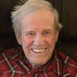 Photo of Richard B Andreson, obituary