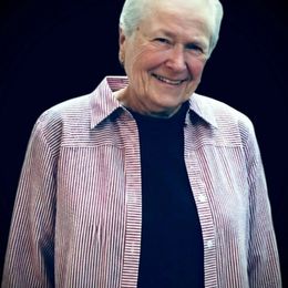 Photo of Beverley A Davis, obituary