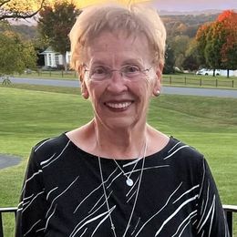Photo of Patricia Hicks Burton, obituary