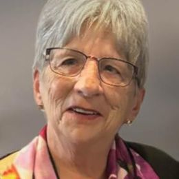 Photo of Claudette Larouche, obituary