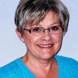 Photo of Myrtle "Nelle" Jones Martin, obituary
