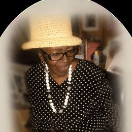 Photo of Florence D. Harris, obituary