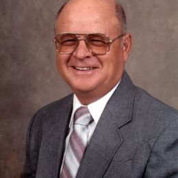 Photo of James Ollie Lee, obituary in Maria