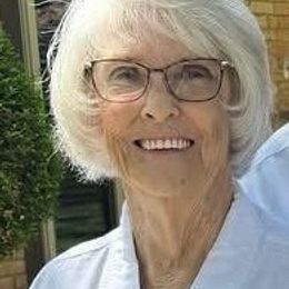 Photo of Sharon D Cowart, obituary