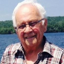 Photo of Bertrand Bernier, obituary in Val-des-Sources