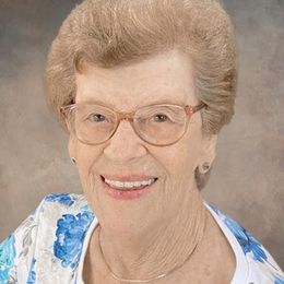 Photo of Louisette Métivier, obituary in Québec