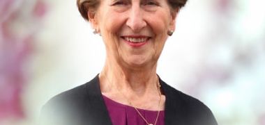 Lorraine Ritchie