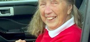 Shirley Perl Bloom