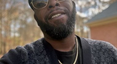 Robert Lamar Lyons