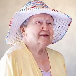 Photo de Ernestine Poulin, avis de décès à Havre-Saint-Pierre