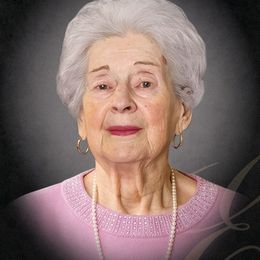 Photo of Mme Francoise Languedoc Bélanger, obituary in Longueuil