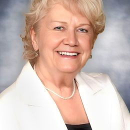 Photo de Denise Émond, avis de décès à Sainte-Marthe