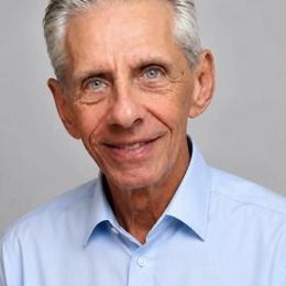 Photo of Robert McNicoll, obituary