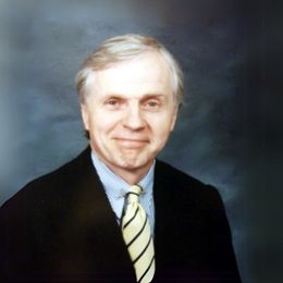 Photo of John Calvin Garrett MD, obituary