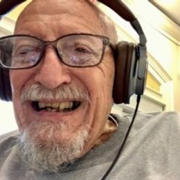 Photo of Dr. Eugene Lesley Komrad, obituary in Kiamika