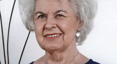 Mme Jacqueline Girard POIRIER