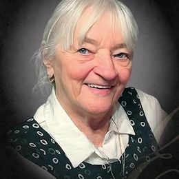 Photo of Mme Lise Bernier, obituary in Sherbrooke