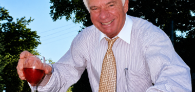 Roger Warren
