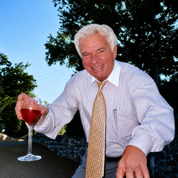 Photo of Roger Warren, obituary