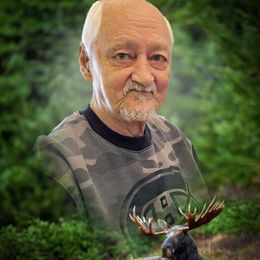 Photo of Hermel Dumaresq, obituary