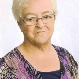 Photo of Annette Lapratte, obituary