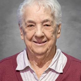 Photo of Fernande Bouchard, obituary in Les Escoumins