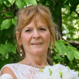 Photo of Lorraine Loyer, obituary in Québec