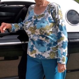 Photo of Suzanne Irene Brown, obituary in Kirkland