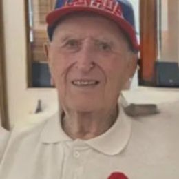 Photo of Morris Schachnow, obituary in Kipawa