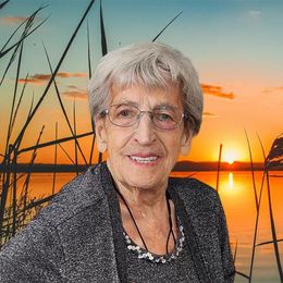 Photo of Émilienne Ouellet, obituary in Amos