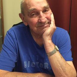 Photo de Camille "Chuck" Oscar LaBelle, avis de décès à Dundee