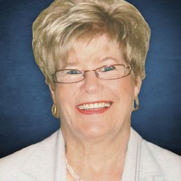 Photo of Claire Claveau, obituary