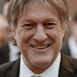 Photo of Jay Sheiner, obituary in Montréal