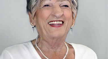 Mme Lorraine MOREAU