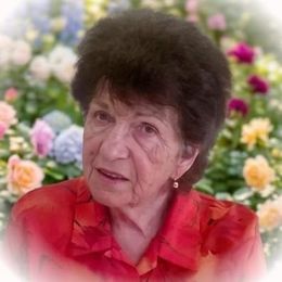 Photo of Lise Girard, obituary in Terrebonne