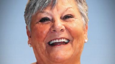 Mme Hélène Bolduc