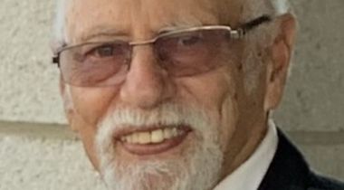 Leonard (Len) Caplan