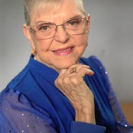 Photo of Betty Sue Laroche, obituary in Austin